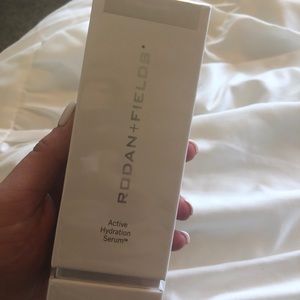 Rodan + Fields Active Hydration Serum
